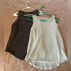 Life is Good Crusher High-Low Tank Top Bundle - EUC!